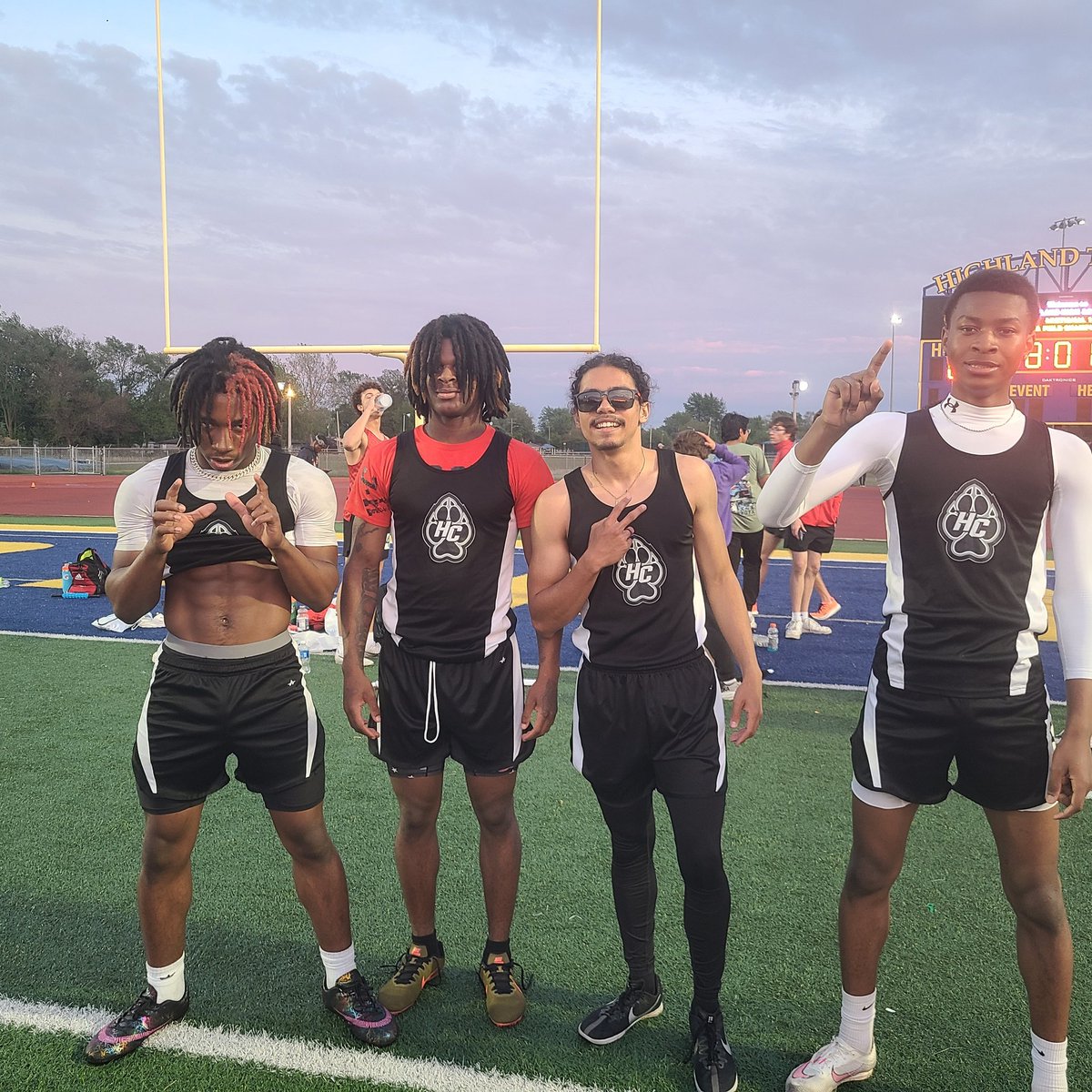 HCTrackandField's tweet photo. REGIONAL QUALIFIERS 🏆 
🥇4X100
🥇110 HURDLES
🥇4X400
🥉100M DASH
#ThePackWillLead
@hcwolvesathlet1 
@SCHK12 https://t.co/1Xcadfadn4