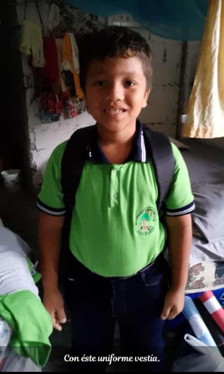 DejemosM's tweet image. #ServicioSocial
#Moisés salió de su casa con rumbo a su escuela ubicada en el sector de #LosVergeles norte de #Guayaquil desde entonces no se sabe nada de su paradero.
Su familia se encuentra desesperada, si alguien lo a visto comuníquese con ellos
📞 099 917 0733.
#RT 🔄 🙏🏼