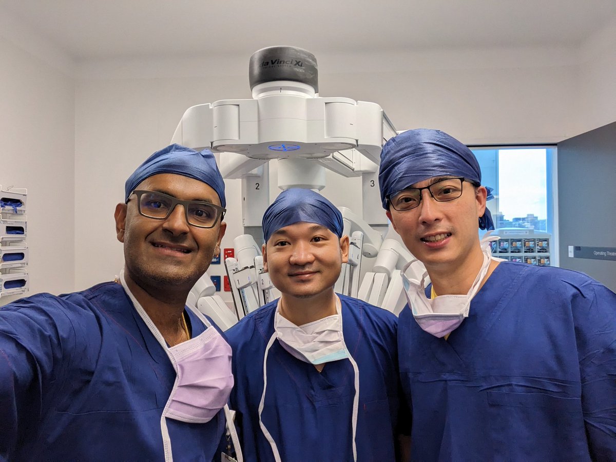 Ruban Thanigasalam (@drruban) on Twitter photo Welcome to 🇦🇺 Dr Vu 🇻🇳 & Dr Ku 🇹🇼..it was a pleasure having you watch us do robotic surgery <a href="/COBLH/">Chris O’Brien Lifehouse</a> Welcome to 🇦🇺 Dr Vu 🇻🇳 & Dr Ku 🇹🇼..it was a pleasure having you watch us do robotic surgery <a href="/COBLH/">Chris O’Brien Lifehouse</a>