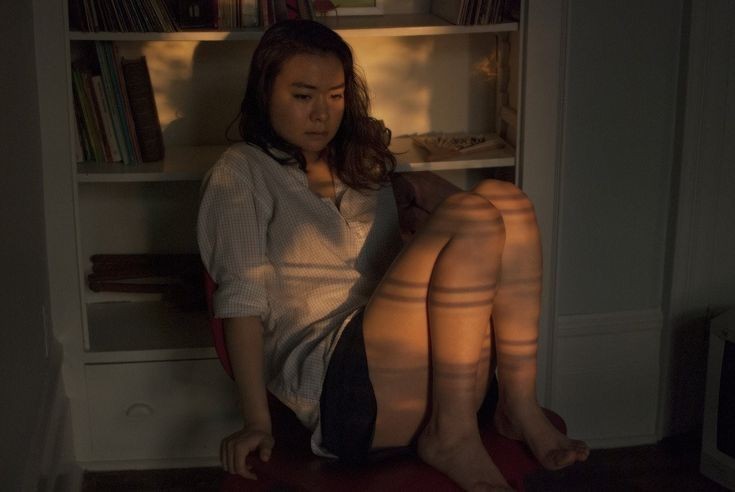 Está fto d mitski es tan yo x dios la amo,m identifico al cien,que linda foto,pero más linda ella