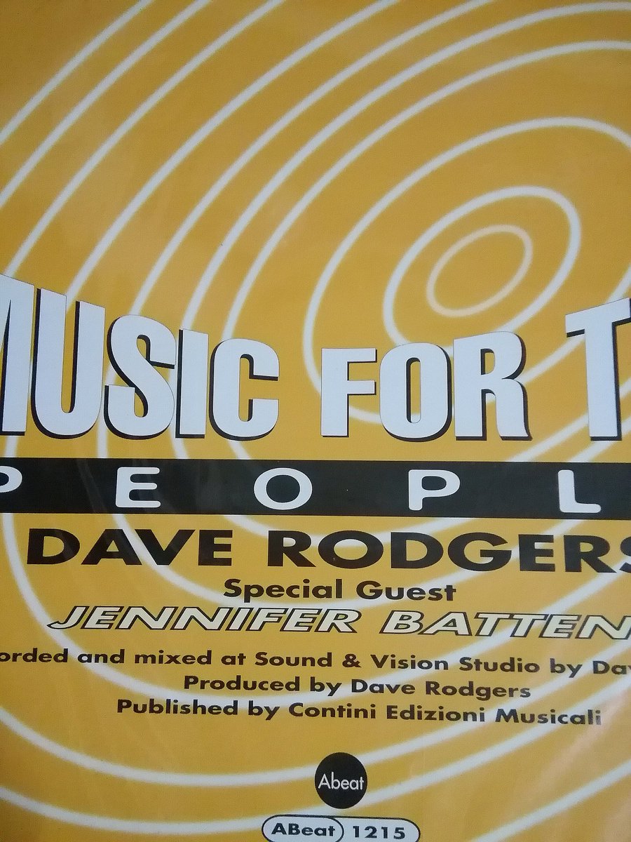 Abeat-1215 Music For The People/Dave Rodgers Special Guest JenniferBatten
rock verもあるジャケット付きの一枚。
これも渋谷レコードショップビーツグルーヴで購入。
渋谷waveや新宿ciscoにもあったような。

#eurobeat
#BEATSGROOVE