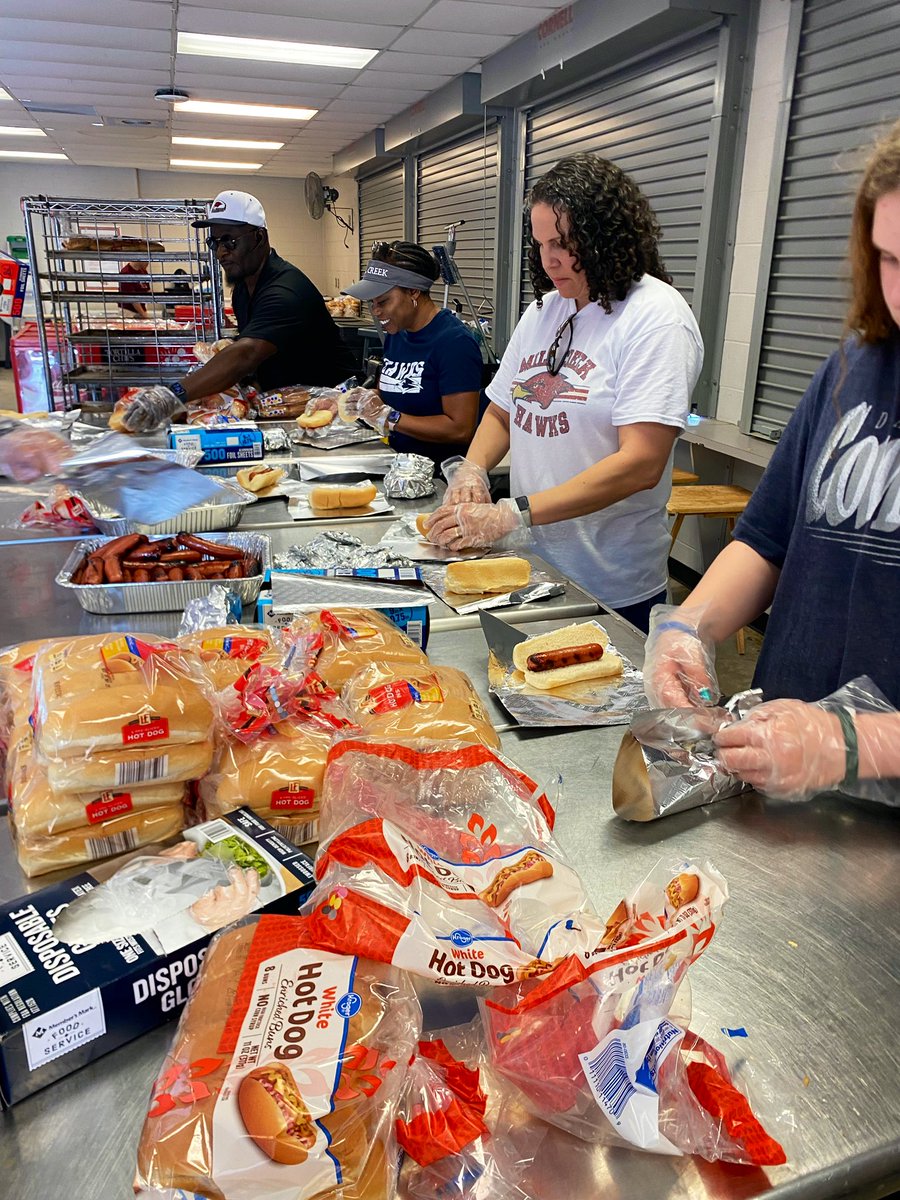 A Big Thank You to our TD Club Board for taking the time to make our players, trainers and staff hamburgers and hot dogs after practice tonite ! #COMPETE