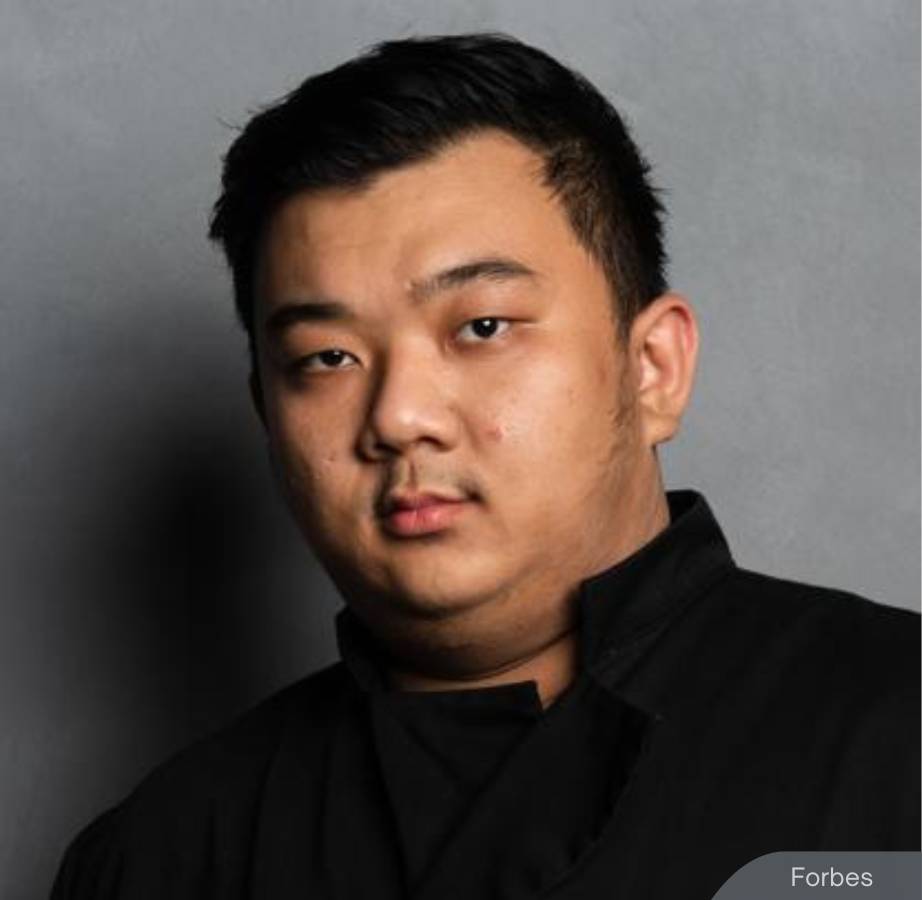 1. Four Malaysian youths have been recognised for their achievements in Forbes’ 30 under 30 Asia list this year.

They are:

- national squash player Sivasangari Subramaniam
- The Hive Southeast Asia principal Angel Low
- animator Erica Eng
- Eat and Cook co-owner Lee Zhe Xi.