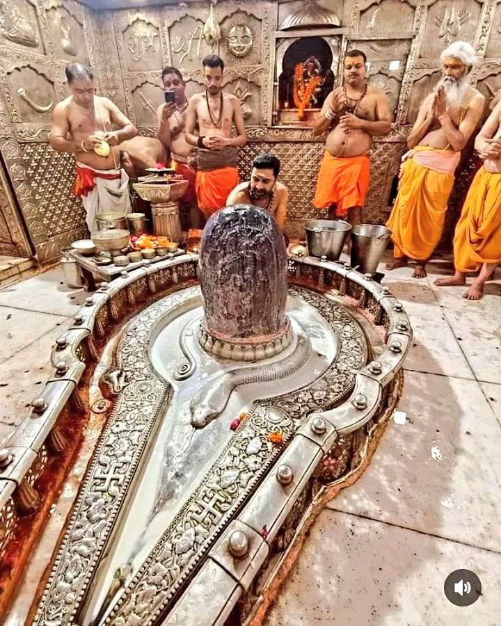 देवों के देव हर-हर महादेव ॥ ॐ नमः शिवाय ♥️