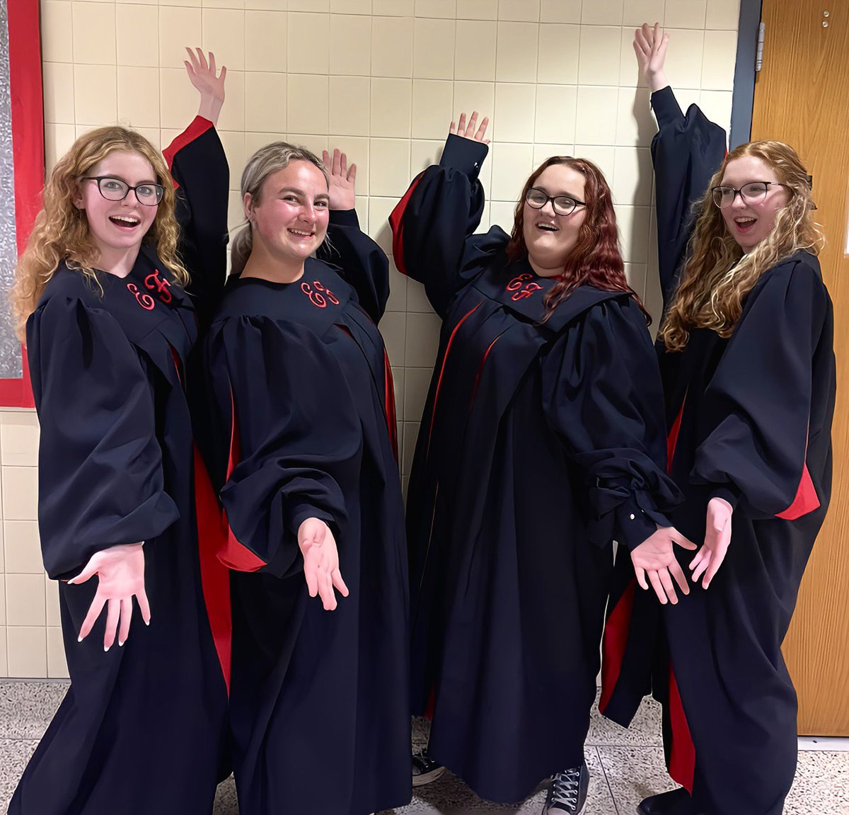 PghGolfGirlMya's tweet photo. EFHS Choir 2024 🫶. #singfor❤️ @eftaelor @ABMilliren https://t.co/6tVVW8X1PT