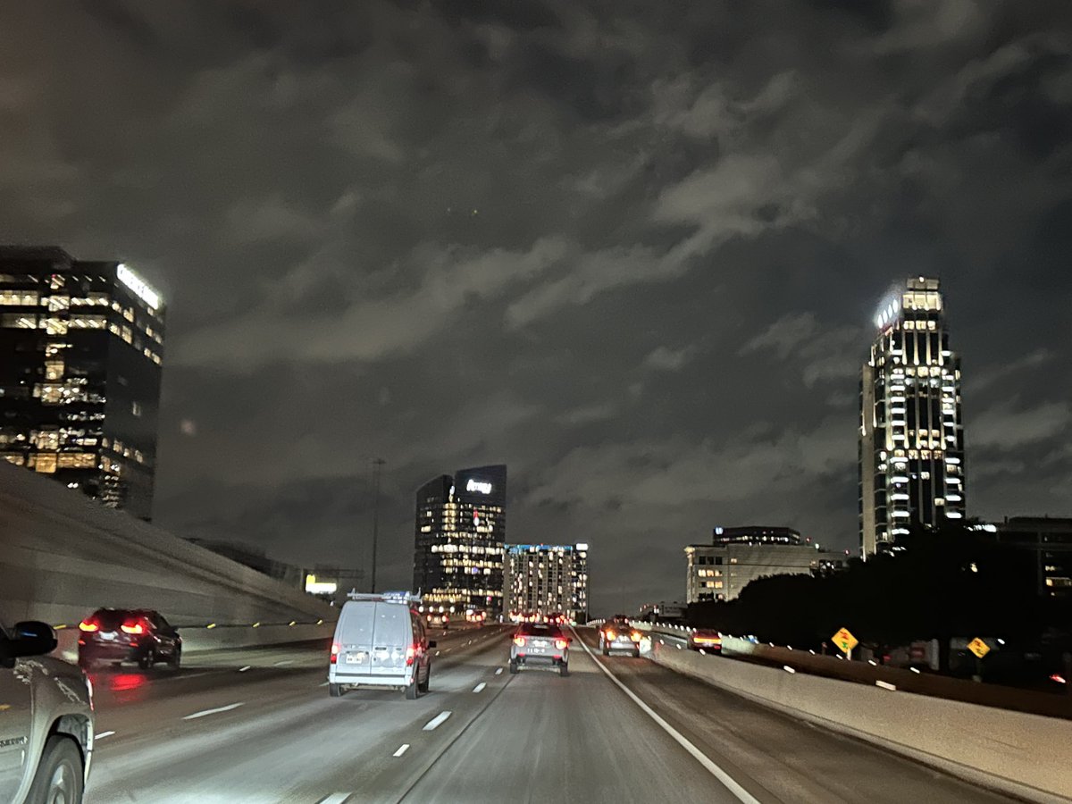 Whenever a storm blows through Houston, the parts of town with buried lines always do better. Galleria/Uptown, Greenway, Med Center all mostly still have power. Downtown lost lots of windows, but the lights are still on. #houwx