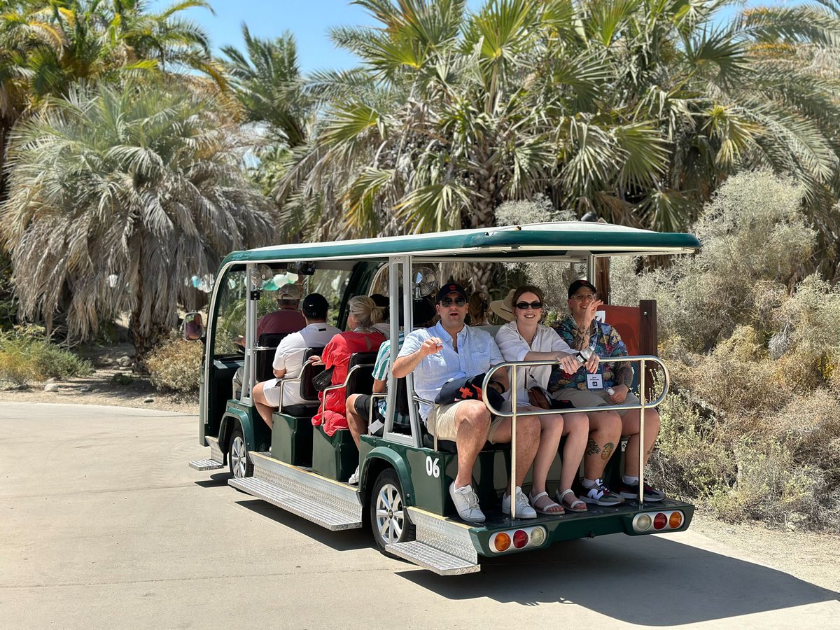 Digiday's tweet photo. Day 2 of the Digiday Programmatic Marketing Summit in Palm Springs, CA 🌴 #digidayprogrammatic https://t.co/Q221Rt0fpa