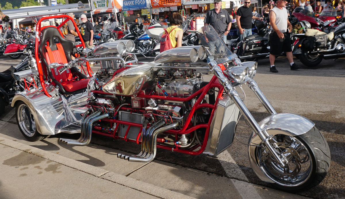 torquingheds's tweet photo. Boss Hoss #neverenuff #motorcycle #trike #motorcycles #bikerider #biker #adoptabiker #throwbackpic