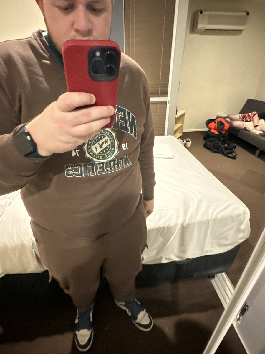 Chargeyy tweet media