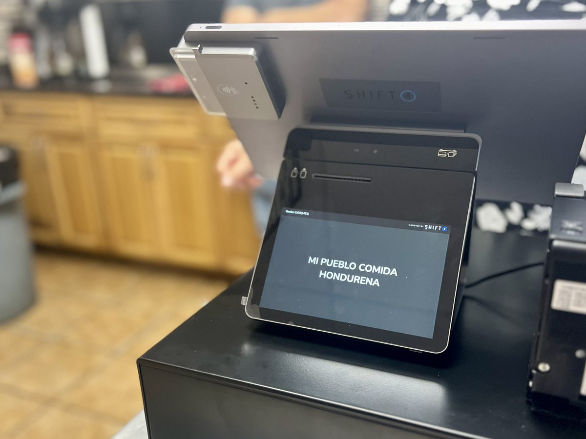 We're excited to announce that MI PUEBLO COMEDIO in Herndon, VA has upgraded to @SkyTabPOS by @Shift4! #HerndonVA #TechUpgrade #Shift4 #SkyTabPOS