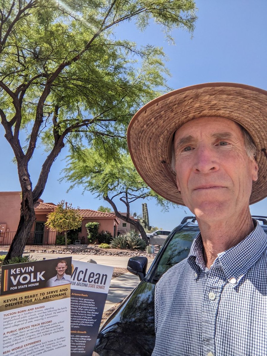 Rising temperatures be damned! Today is a fine morning for canvassing in the Tanque Verde Valley. It's great to have such a great partner in @KevinVolkAZ here in #LD17.