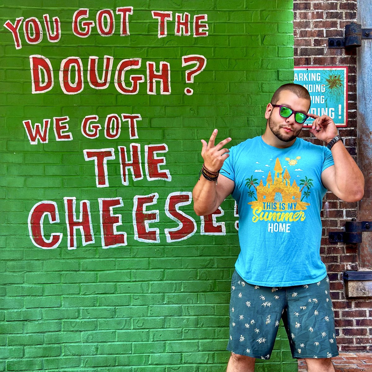 You got the dough? We got the cheese! And I’m ready to start bringing all the cheese to the Walls at Disney! 🧀
.
#TuckDoesDisney #DisneyBlogger
#DisneyWalls #HollywoodStudios
#OrlandoFlorida #WallsOfDisney
#Disney #WaltDisneyWorld ✨