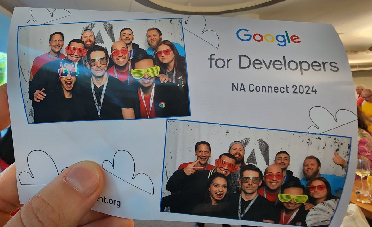 A memorable group photo of @angular @GoogleDevExpert 📸 at #NAConnect2024