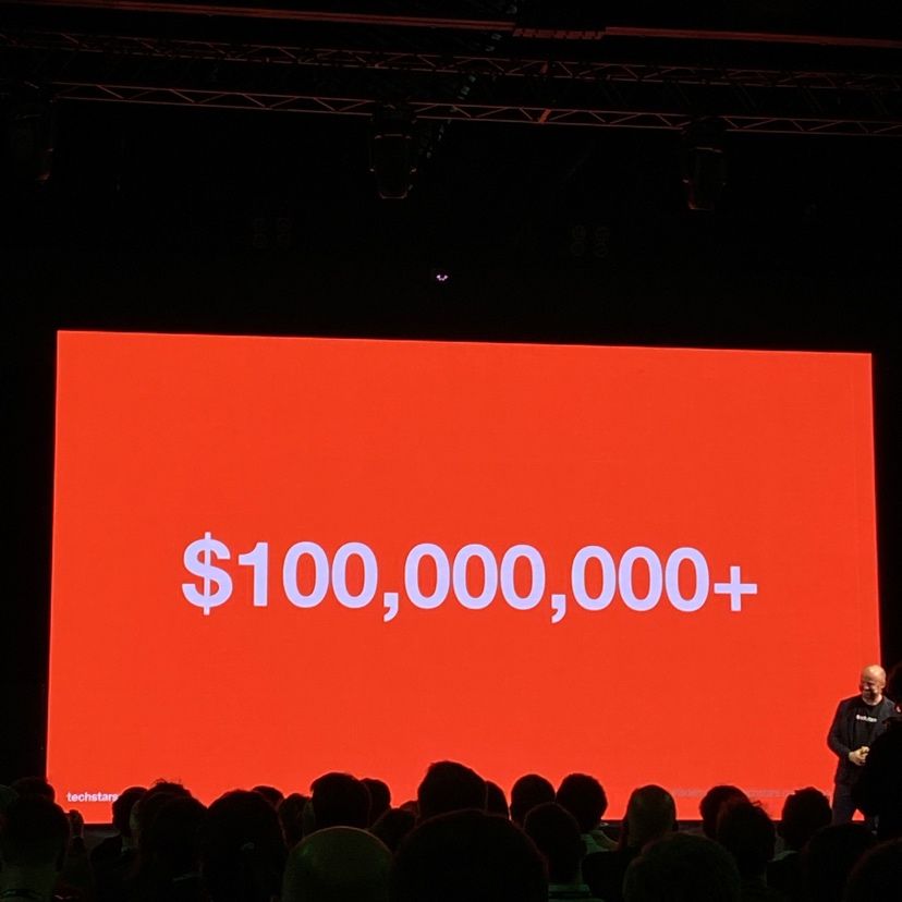 Wow! <a href="/Techstars/">Techstars</a> Demo Day rocked last night! Impressive tech innovations showcased. Grateful for our collaboration with Techstars &amp; <a href="/IntesaSanpaolo/">Intesa Sanpaolo</a>. 
As the Techstars' team said, 'Community is key 🗝️' #Techstars #DemoDay #Innovation