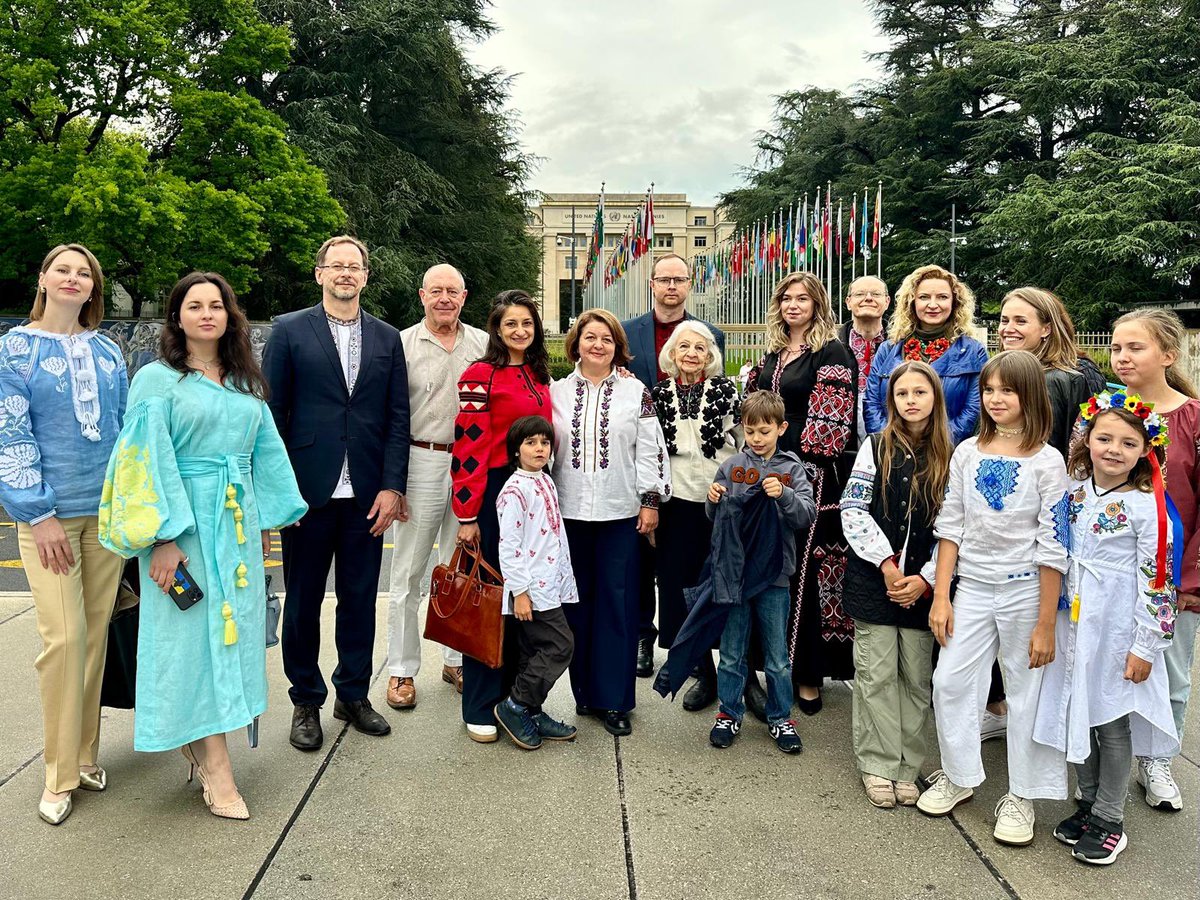 From Kyiv to Geneva, our Deputy Head of Mission is proud to celebrate #Vyshyvanka Day 🌻🇺🇦 It is ever more important to celebrate Ukraine’s unique culture & heritage, as Russia tries to erase it. Slava Ukraini!