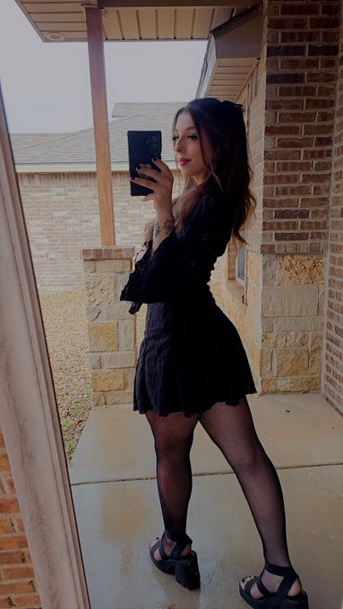~ ur fave 🖤 https://t.co/D53A4ARWII<a href="/tag/nsfwtwt"class="tags"><span>#nsfwtwt</span></a>