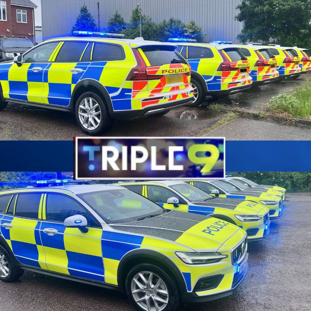 Proud to present 5 fully marked area cars for the brilliant team at Herts Police👮 🚔 Another outstanding job completed by our team 👊 .. #oneteam