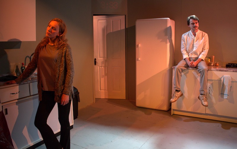 #THEATRE #REVIEW Taking a Love Pill at the End of the World @TheHopeTheatre @ReadyQuite 'Snappy, original, and brilliantly written' ⭐️⭐️⭐️⭐️ thereviewshub.com/taking-a-love-… #London