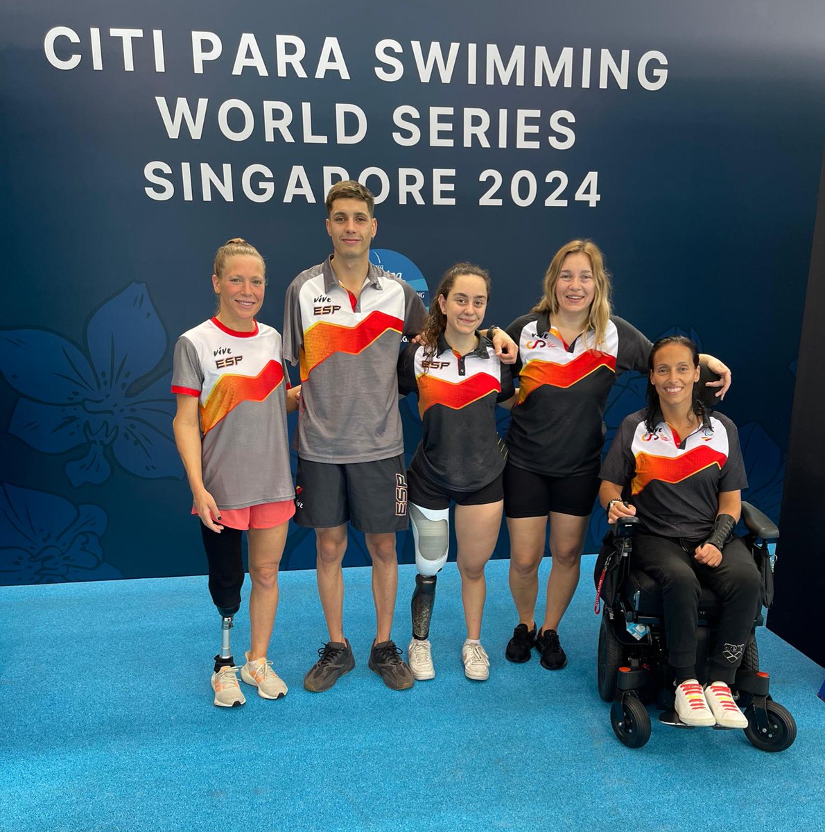 Muy buenas noticias desde las Series Mundiales de #Singapur

Récord de Europa 🇪🇺 de @teresa_perales en 200 libre S2, en las eliminatorias. Nadará la final esta tarde

Beatriz Lerida, quinta, a la final A en 100 libre

Almudena Quereda, duodécima  nadará final B
#natacion @lcgd62