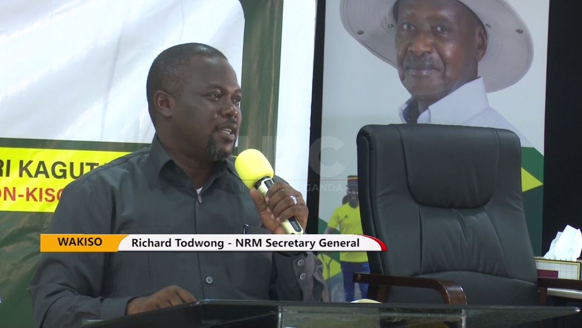The NRM Secretary General, @TodwongR, has urged leaders at all levels from the Buganda sub-region that with the available human capital and vast resources, there is no justification for household poverty in this area.
Link: youtu.be/gWASgxXu7pA
#UBCNews | #UBCUpdates