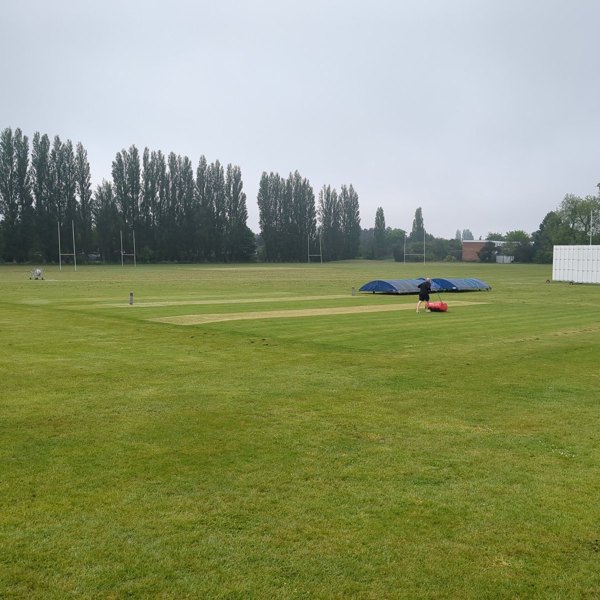 Ground slowly taking shape for a U13 Tour game Vs Altrincham Grammar School 🏏 @QMGSCRICKET @qmgs1554 @qmgs1554qma