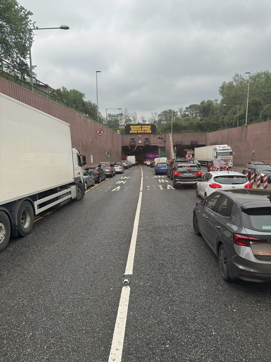 Crews from Ballyvolane and Anglesea Street are currently dealing with a Road Traffic Collision, Southbound in the Tunnel. Avoid the area if possible #CorkTraffic