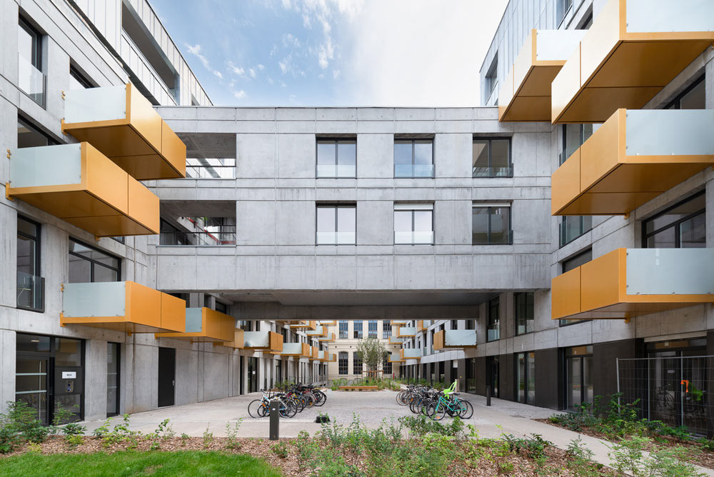 #Lille #OFS #BRS 🌍🇪🇺
➡️Ces 17 &amp; 18 mai nous célébrons les #worldcltday2024 🤩
➡️La Ville de Lille &amp; l’#OFSML observent avec enthousiasme un mouvement international qui œuvre pour l'essor de logements durablement abordables pour tous 👏
<a href="/FoncierSolidair/">Foncier Solidaire France</a> <a href="/clt_europe/">European Community Land Trust Network</a> <a href="/A_Linkenheld/">Audrey LINKENHELD</a>