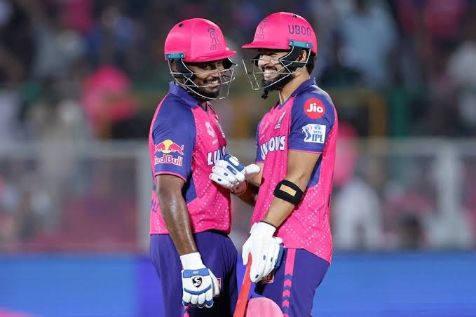 Sanju Samson and Riyan Parag are the only non-openers to score 500+ runs in a particular season, after Rohit Sharma and Dinesh Karthik back in 2013