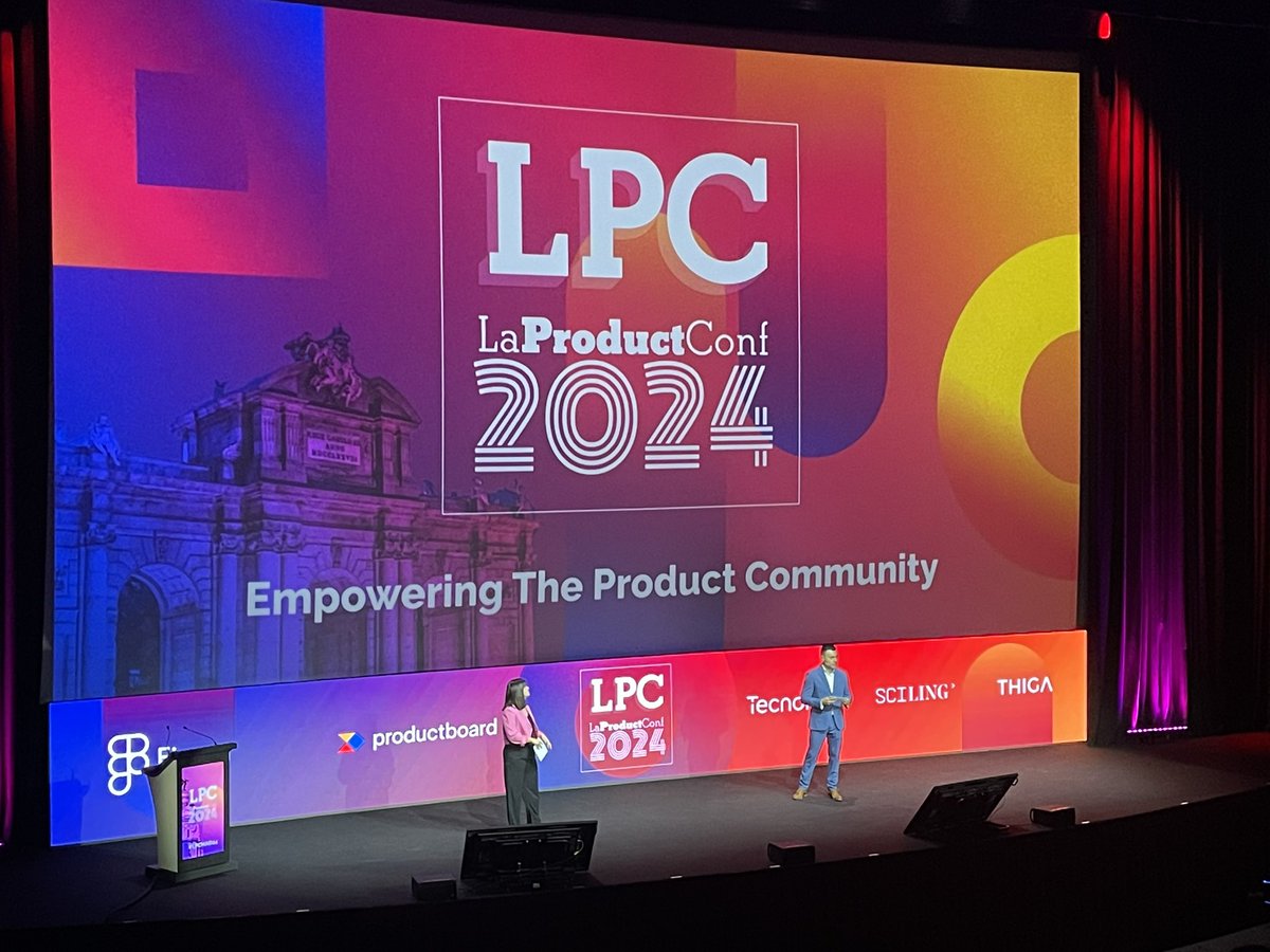 LaProductConfES's tweet image. Tras la intro de @DiegoChicodeG y las presentaciones de Lourdes y Harold, empezamos directamente con un plato fuerte: @ojiudezue y cómo tener éxito en PLG en la era de la IA #LPCMAD24