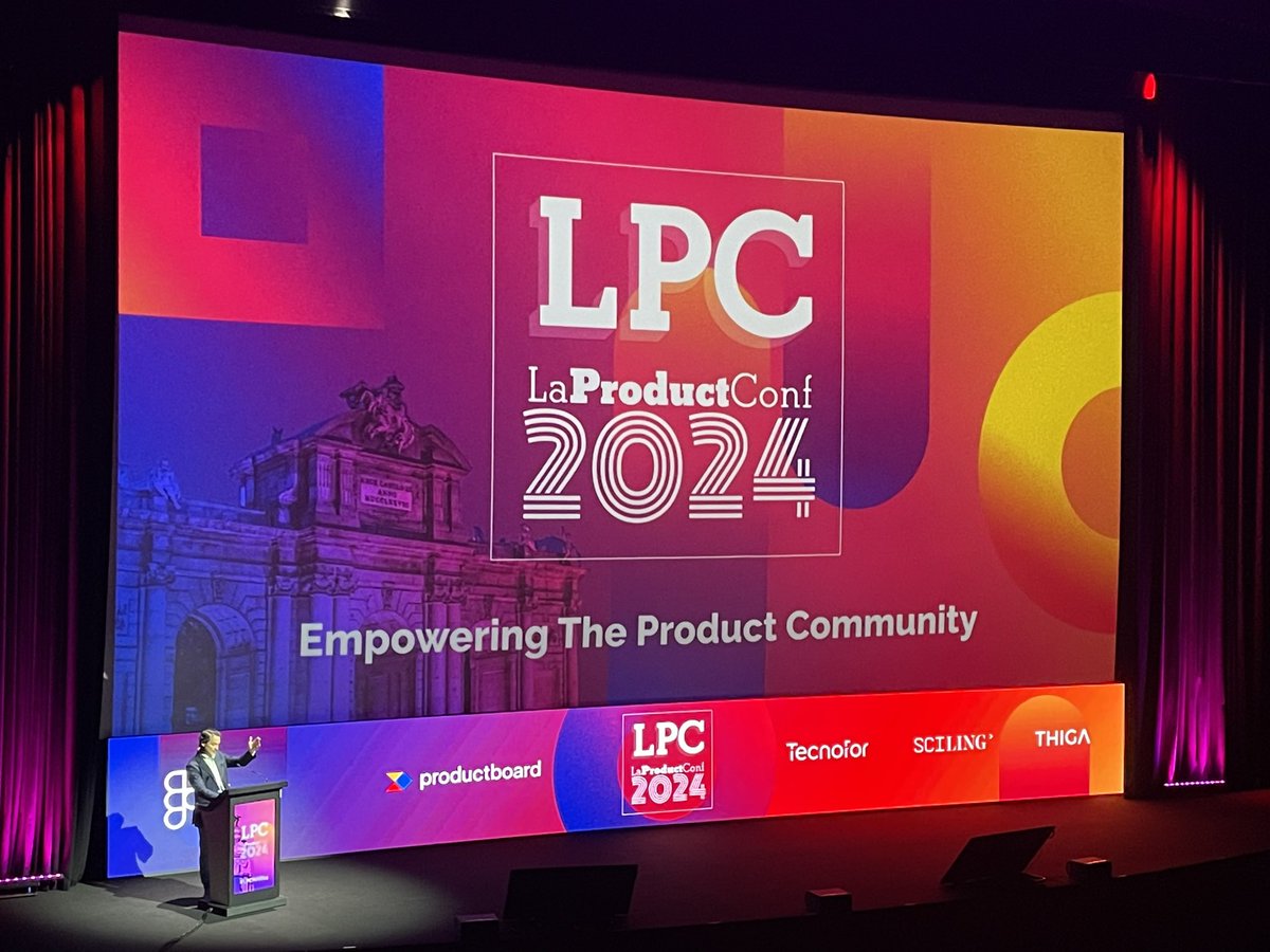 LaProductConfES's tweet image. Tras la intro de @DiegoChicodeG y las presentaciones de Lourdes y Harold, empezamos directamente con un plato fuerte: @ojiudezue y cómo tener éxito en PLG en la era de la IA #LPCMAD24