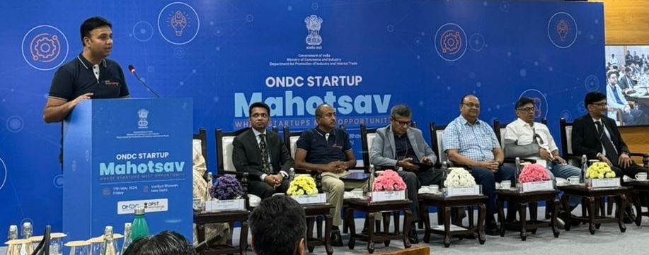 Shri Sumeet Kumar Jarangal, Director, @DPIITGoI, highlighted the benefits at the Mahotsav, with keynote addresses, panel discussions and masterclasses on India’s Digital Public Infrastructure. #DPIIT #DigitalCommerce #StartupMahotsav #StartupIndia