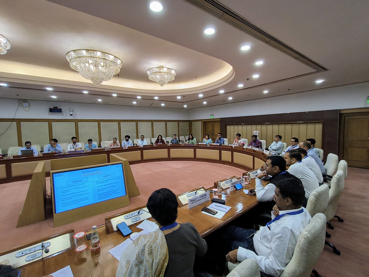 Day 2 of Plenary Session on Round Table Series on strengthening SBM-U 2.0 is underway. JS & National Mission Director, SBM-U, @MoHUA_India, state & City officials and technical experts, from various sectors set the stage for today’s discussions. #PlenarySession #CleanIndia