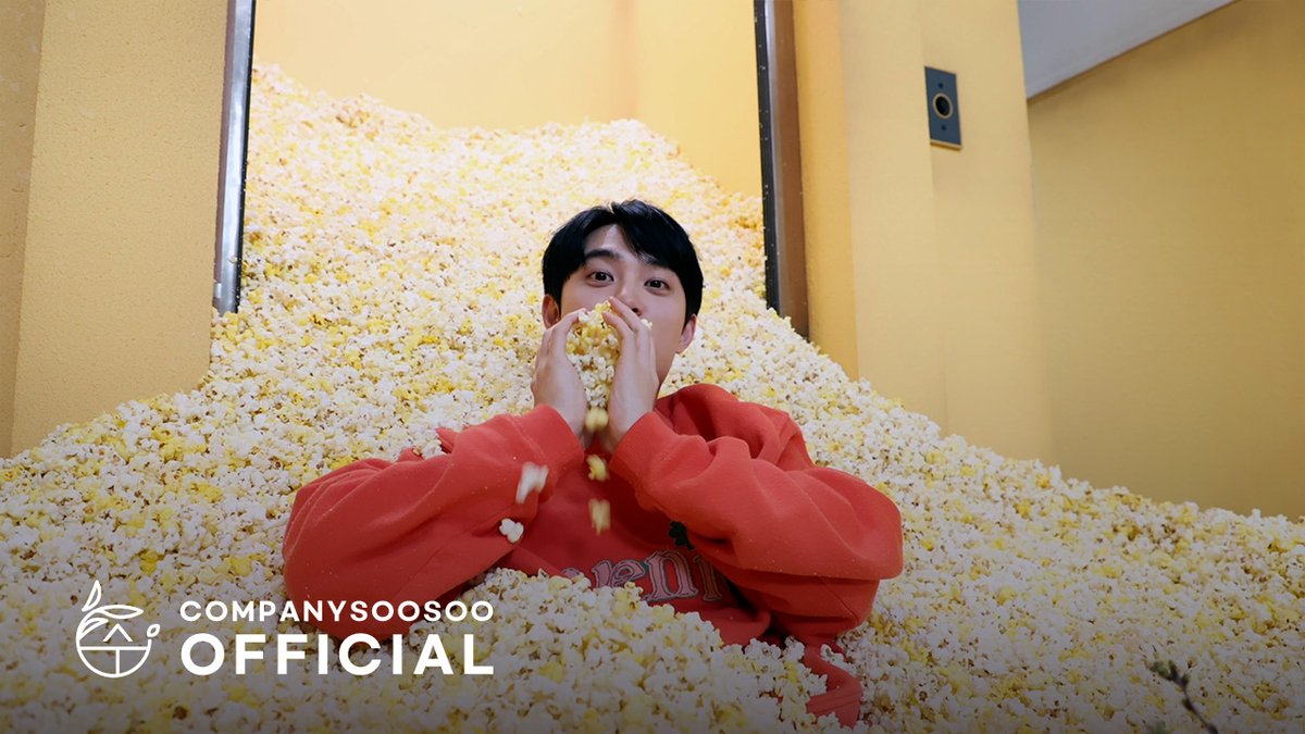 도경수 Doh Kyung Soo 'Popcorn', 'Mars' MV Behind The Scenes

🎞️youtu.be/yPWUSDu7UKM

#도경수 #DOHKYUNGSOO