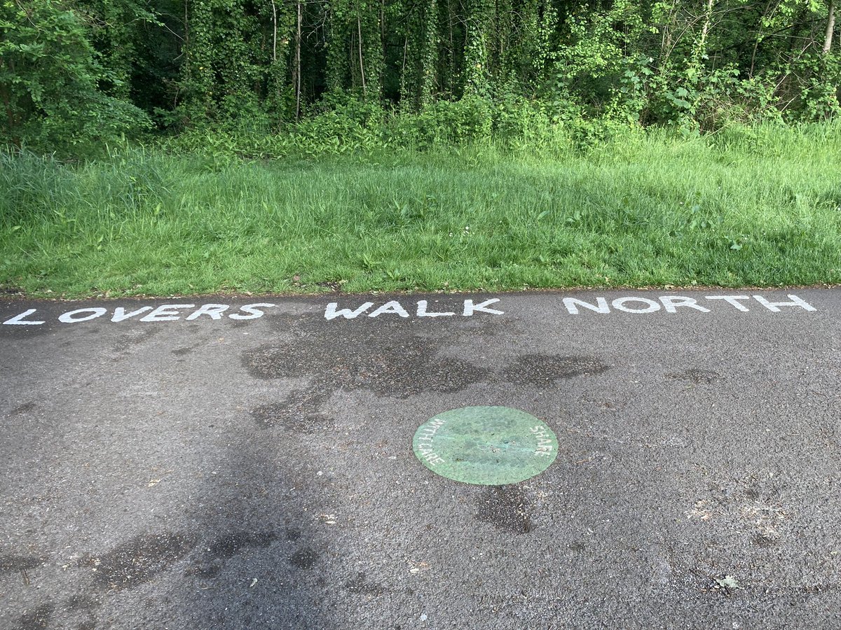 New signage on Southampton Common claiming that lovers walk north. Do lovers not also walk south, east and west? I need to know! #Southampton #SouthamptonCommon