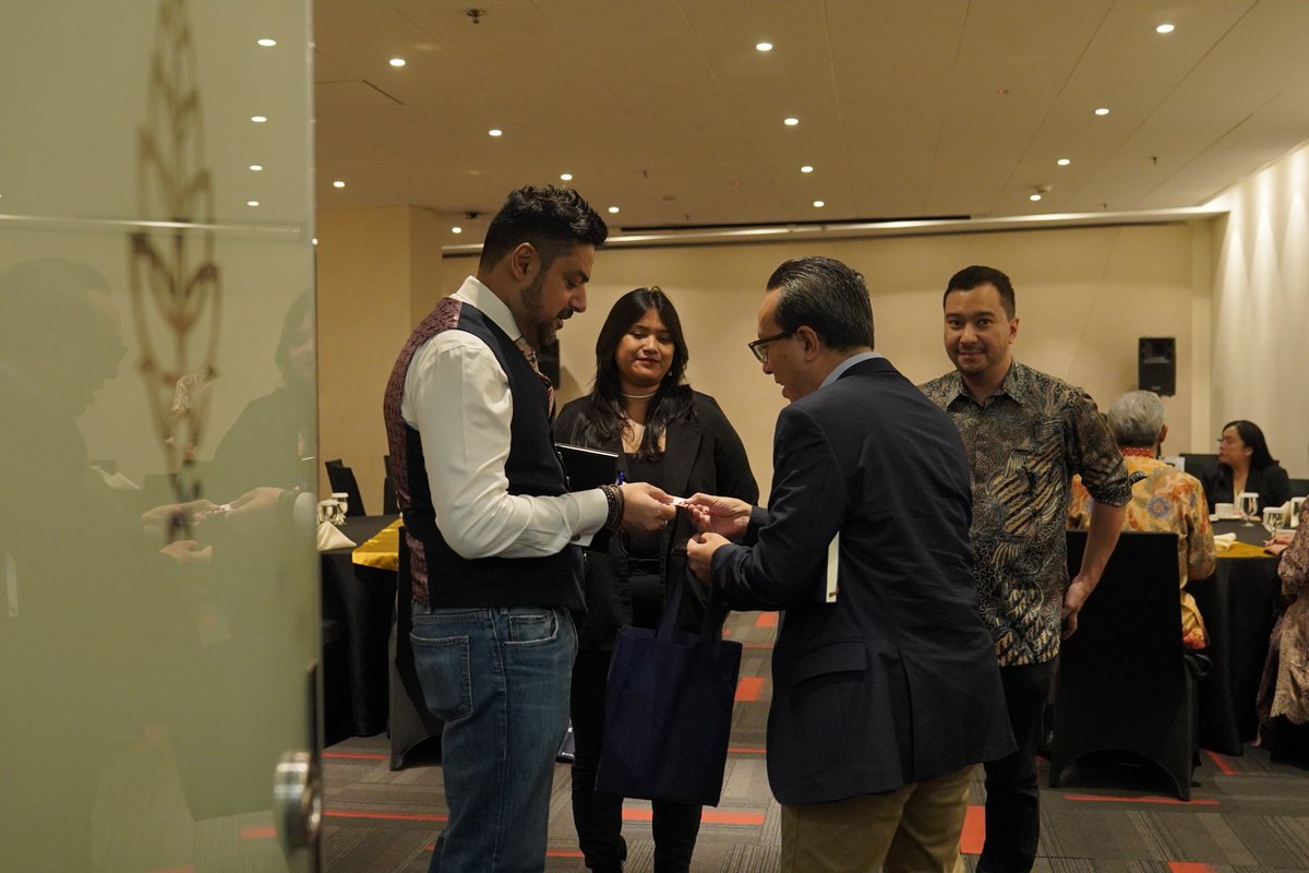 EMURGO's Nikhil Joshi, was invited to share his expertise at the “Decoding CBDC: Unveiling the Future of Digital Money” co-hosted by the <a href="/ICAEW/">ICAEW</a>, Ikatan Akuntan Indonesia (<a href="/IAINews/">IAI</a>), and the Central Bank of Indonesia (<a href="/bank_indonesia/">Bank Indonesia</a>) in Jakarta, Indonesia.

He discussed about the