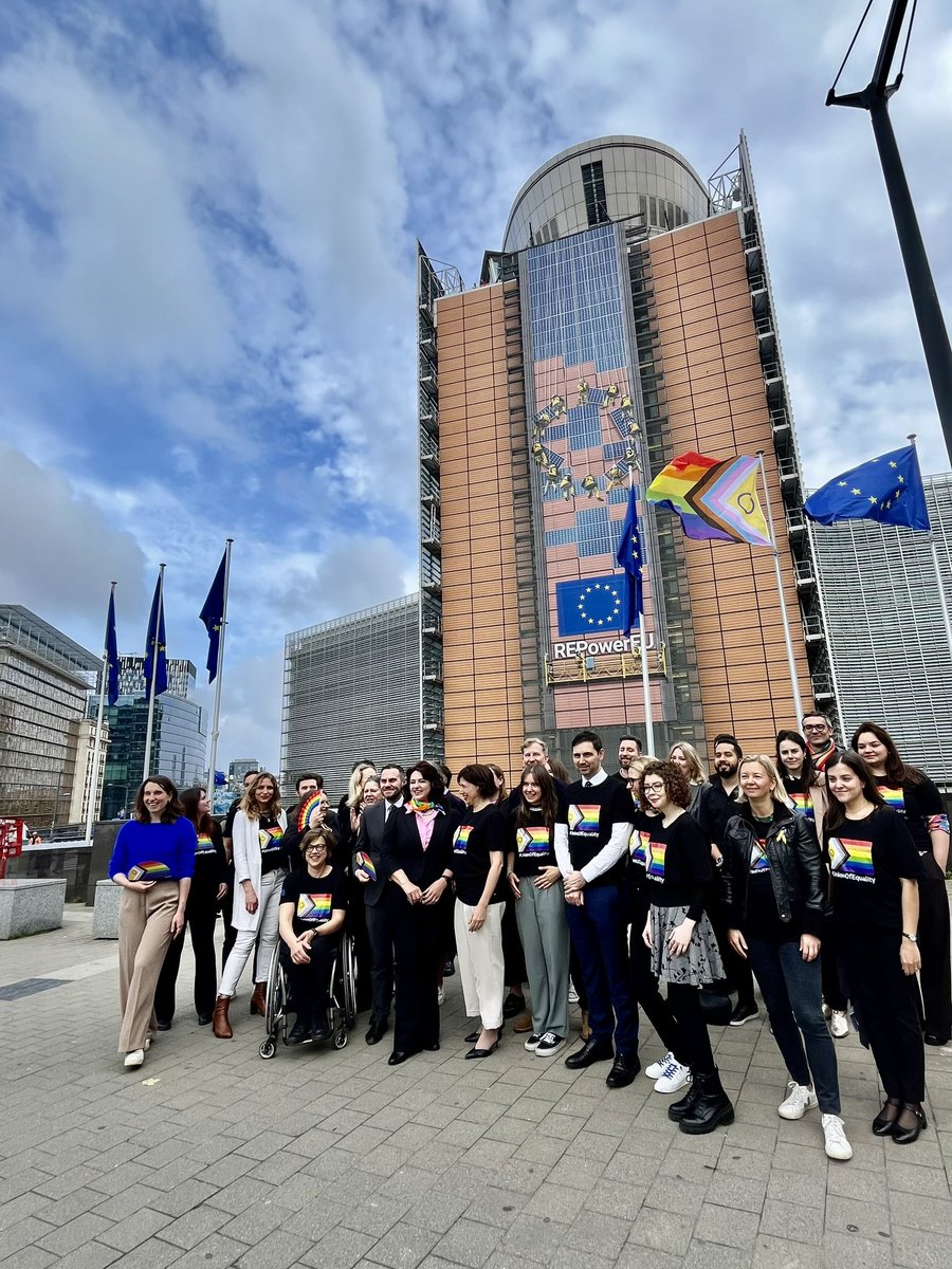 #Idahot2024
In the EU love is love 🩷❤️🧡💛💚🩵💙💜🖤🤎#UnionOfEquality @helenadalli @EU4BE