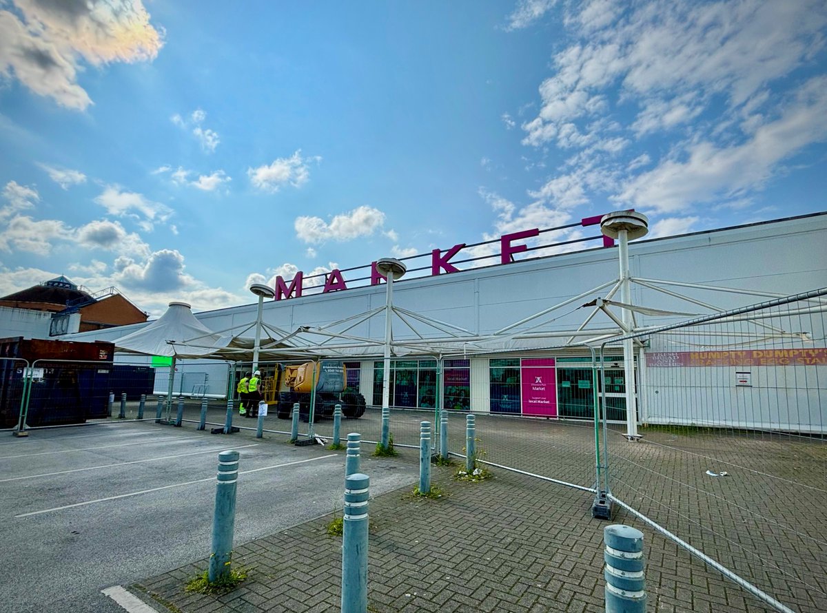 Work has now started on the transformation of Ellesmere Port Market, the market is open during the works, please use the Port Arcades entrance while we remove the canopies. cwac.co/HFxfu