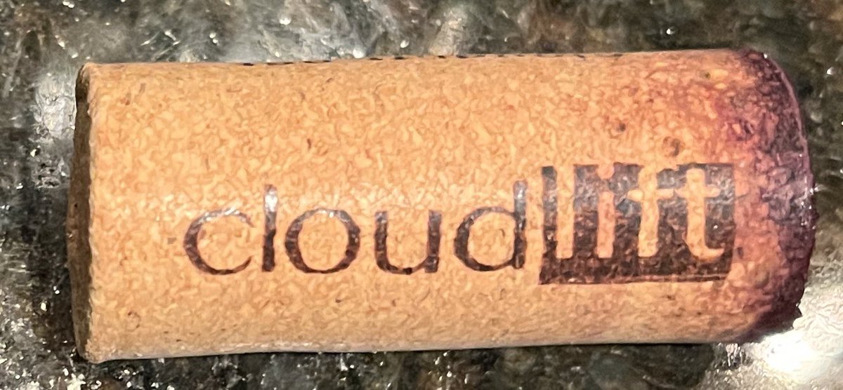 Enjoying a delish #CabernetSauvignon from @CloudliftCellar #wawine #wiyg