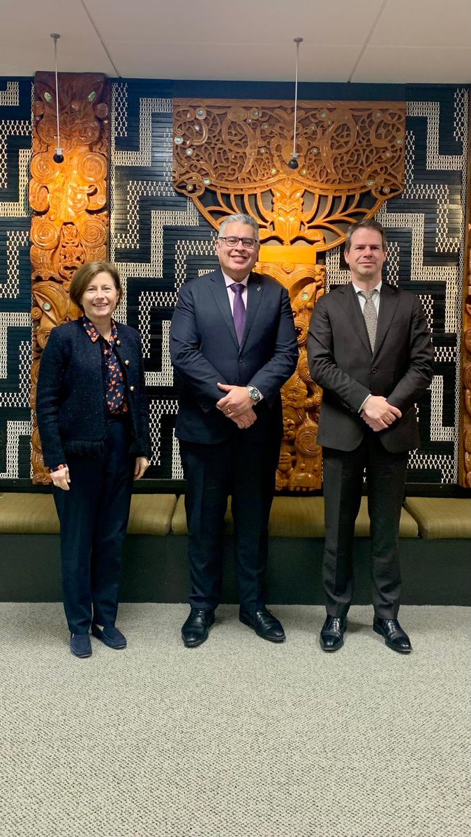JonathanLacote's tweet photo. So great to be in New Zealand to catch up on a wide range of global and regional issues. 

Neighbours and partners in the South Pacific!  🇫🇷 🇳🇿 

Here with Deputy Secretary of @MFATNZ Taha Macpherson 🇳🇿 and Ambassador @Laurence_Beau 🇫🇷 https://t.co/yM962d2b4u