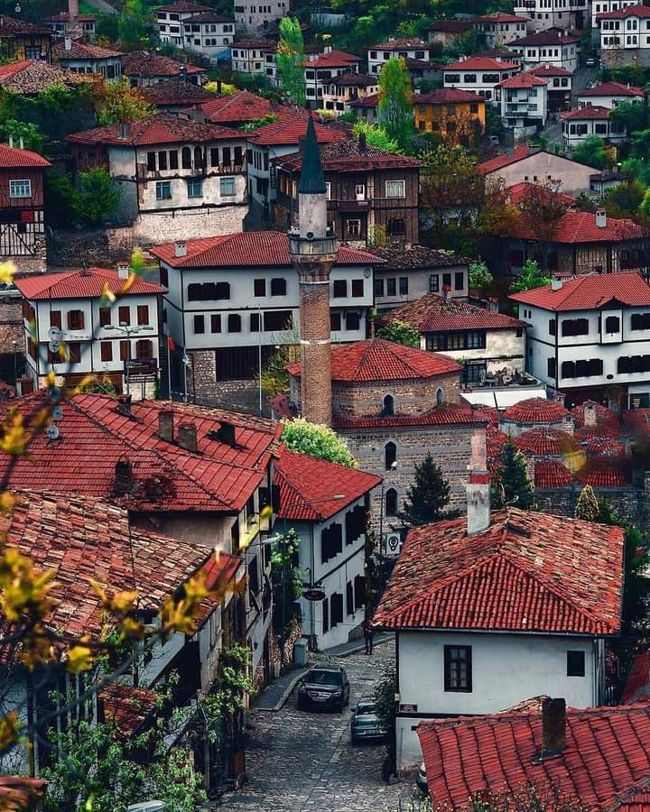 Safranbolu, Türkiye ... 🇹🇷 📸 : zekiseferoglu