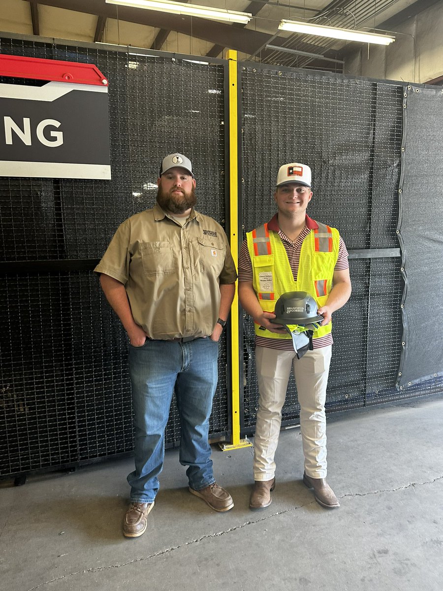 OnecentFord's tweet image. A great day for 35 @JEFCOED Academy of Craft Training Seniors who received industry job offers. #WorkforceReady! @AcadCraftTrain @JEFCOCareerTech