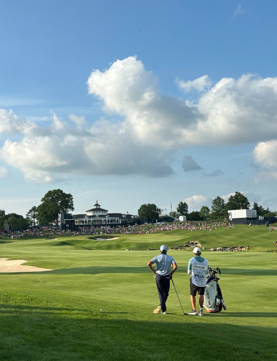 Off at 8:37 AM ET tomorrow! Rain in the forecast, don’t expect any delays. I think tomorrow is the day he puts it all together. Featured once again! LFG. 

📸: <a href="/drewjoiner10/">Drew Joiner</a> (sick photo! 🔥)