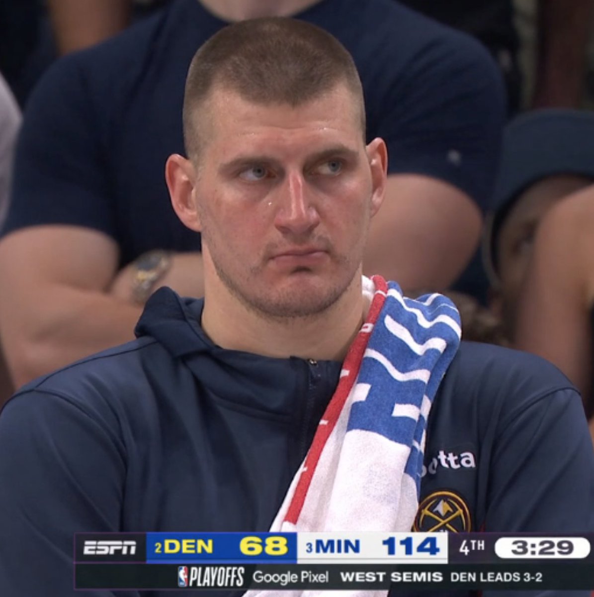 Nikola Jokic was standing throughout the entire 4th quarter. 

This is lowkey the scariest I've seen him.