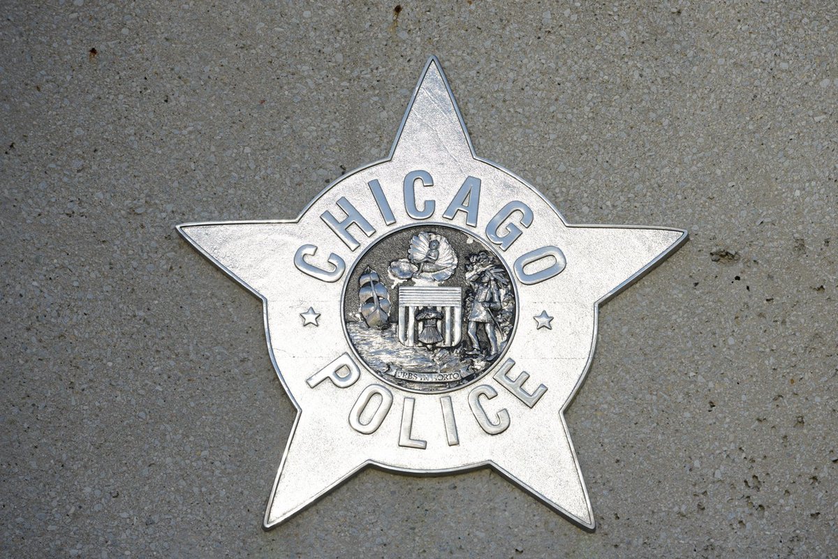 A Chicago Police Officer took his life today.

Please pray for him, his family, and his colleagues.

Support CPD and CFD. They need us as much as we need them.
