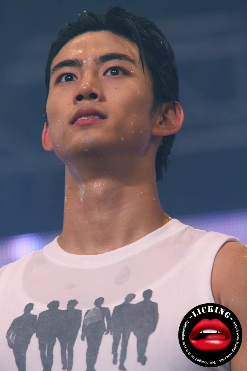 이목구비 무슨일이냐며ㅠㅠ

#옥택연 #TAECYEON #택연 
#oktaecyeon #2PM #テギョン