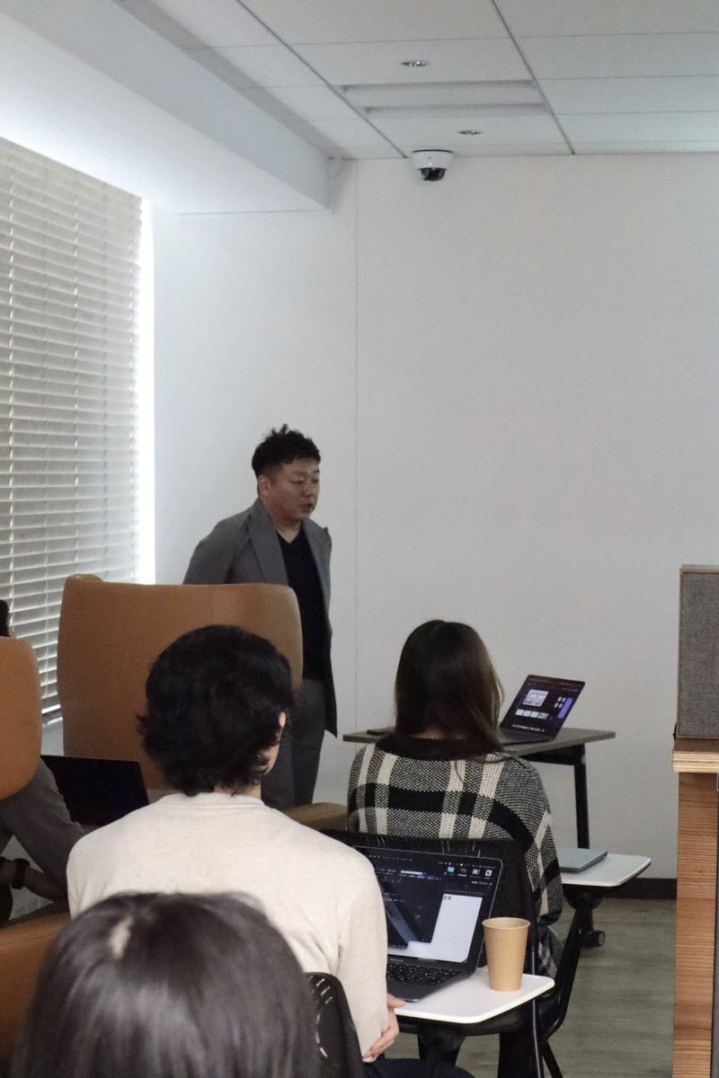 dora_rakurakudx's tweet image. 【🌸ワークショップ4月🌸】
こんにちは！
この投稿では4月のワークショップの様子を紹介していきます✨

4月のワークショップでは、組織改革に伴い、チームごとに課題認識や今後の技術レベル向上に向けたテーマ・実施内容を話し合い、発表しました。
#techfirst #テックファースト #ワークショップ