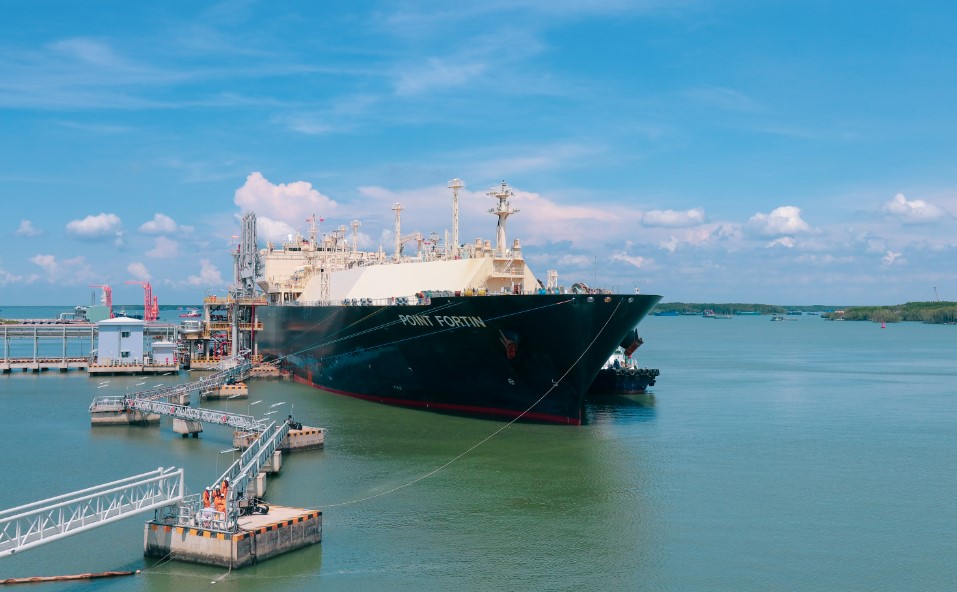 PetroVietnam Gas, a unit of state-owned PetroVietnam, has received a liquefied natural gas cargo from a unit of France’s @TotalEnergies at its Thi Vai #LNG terminal, the country’s first LNG import facility. #lngprime lngprime.com/asia/totalener…