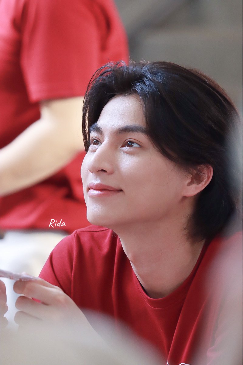 RidaxMG's tweet photo. ดีใจที่ได้เจอน้องกลัฟอีก น่ารักเหมือนเดิมเลย

ANNANDAY 2024 X GULF
#ANANDAY2024
#เข็มวันอานันทมหิดล
#วันอานันทมหิดล
#GulfKanawut https://t.co/RMddaaP97b