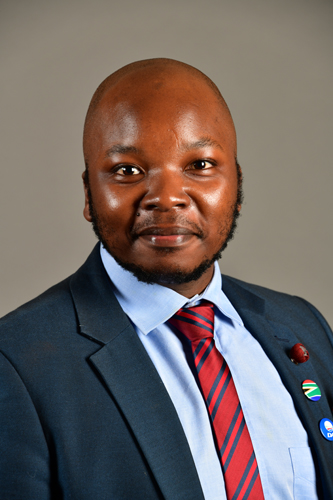[ON AIR] DA wants BELA Bill to be sent back to Parliament. @ThabisoTema is in conversation with Baxolile Nodada, DA Shadow Minister of Basic Education. #POWERBreakfast