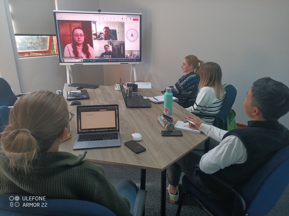JanBuffel's tweet image. How many lions in Kruger National Park? Our quest to determine this kicked off yesterday with our @WildEcoLabNMU field teams receiving training from @ArjunGswamy and Nick Elliot on field protocols when using SECR techniques. This project is supported by  @LionRecovery